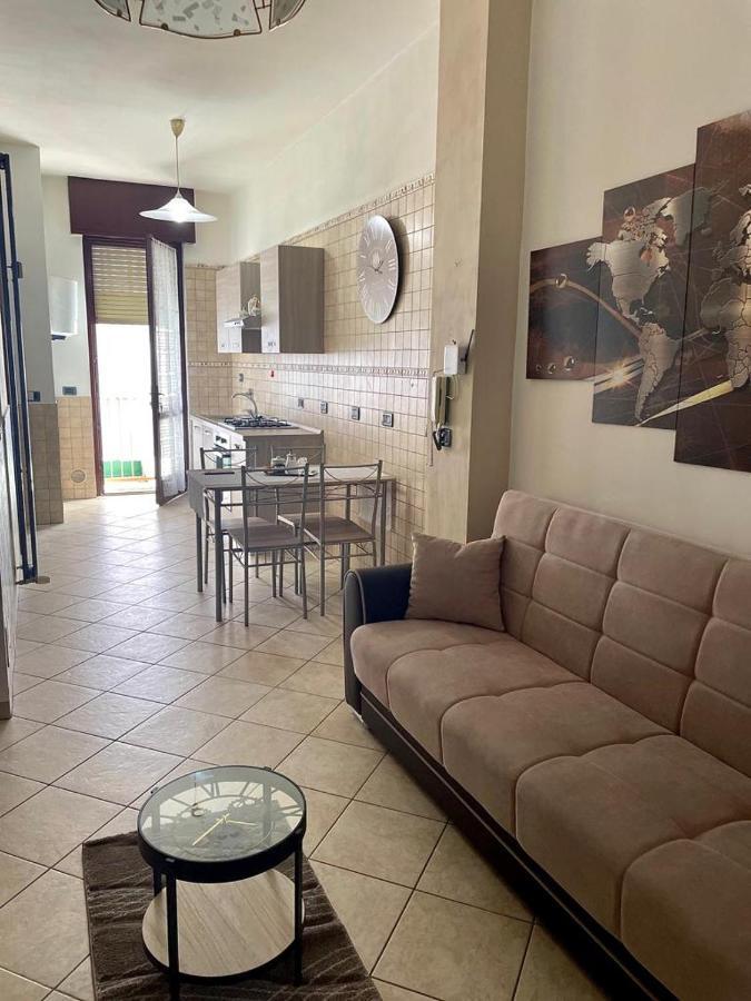 Apartamento L'Anima Del Viaggio A Torino Exterior foto