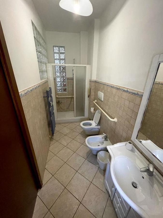 Apartamento L'Anima Del Viaggio A Torino Exterior foto